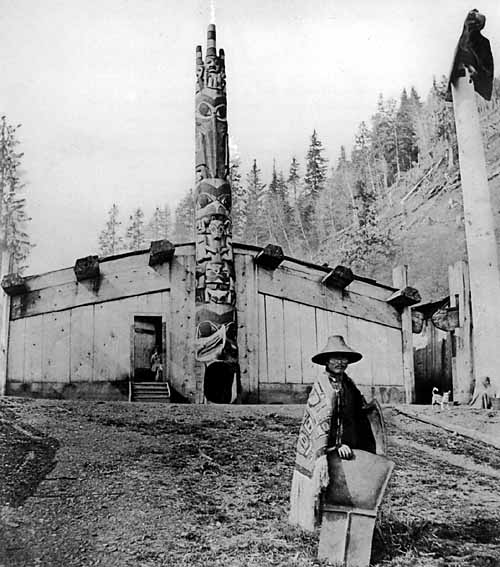 39 le chef pic eleve d une chaine de montagne devant la maison pour tous en 1888