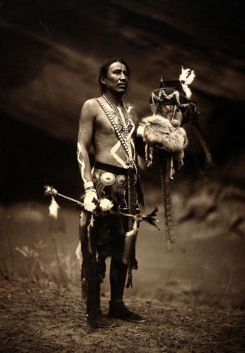 A navajo man in ceremonial dress wellcome v0038481